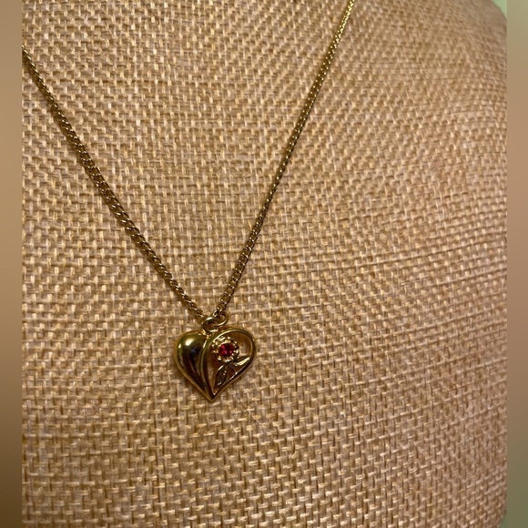 💫$10 add on. Sweet red stone gold heart necklace - Picture 2 of 3